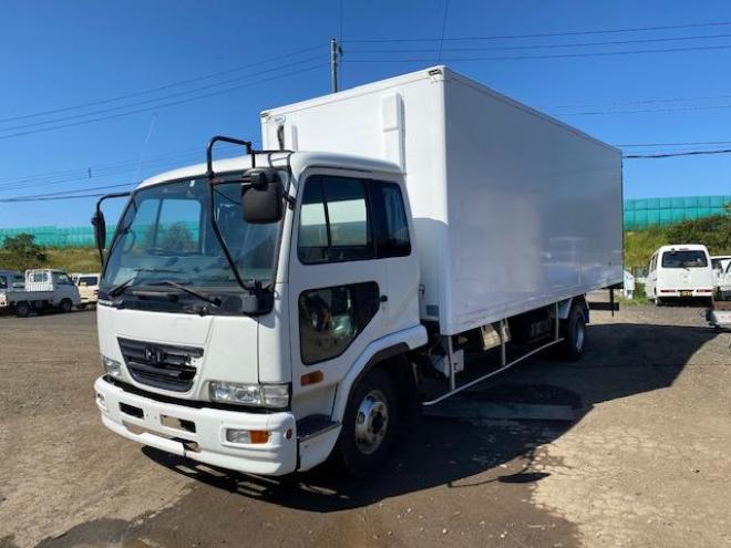 コンドル日産　UDトラック　冷蔵冷凍車 6400D