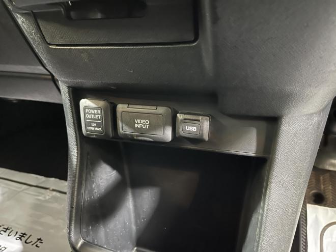 ステップワゴン2.0スパーダZクールスピリット 4WD 1年保証 ナビTV スマキー 両側パワスラ ETC 寒冷地仕様 禁煙
