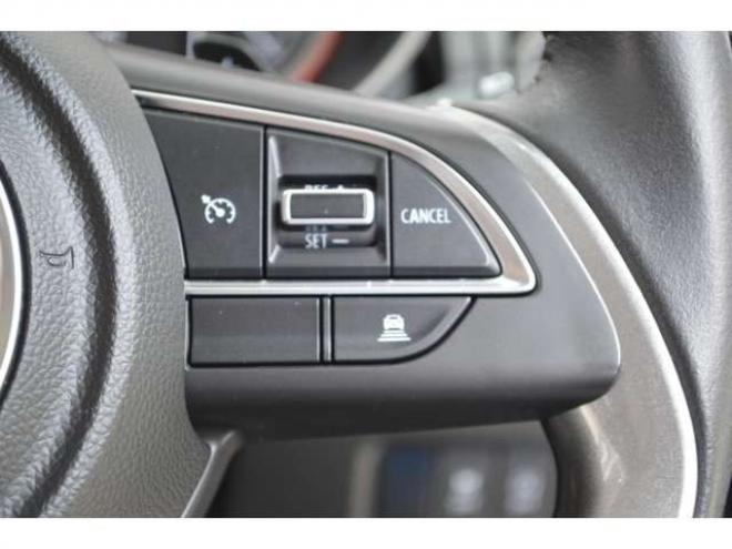 スイフト1.2 ハイブリッド RS セーフティパッケージ装着車 4WD　ワンオーナー全方位モニター付きナビTV 1200