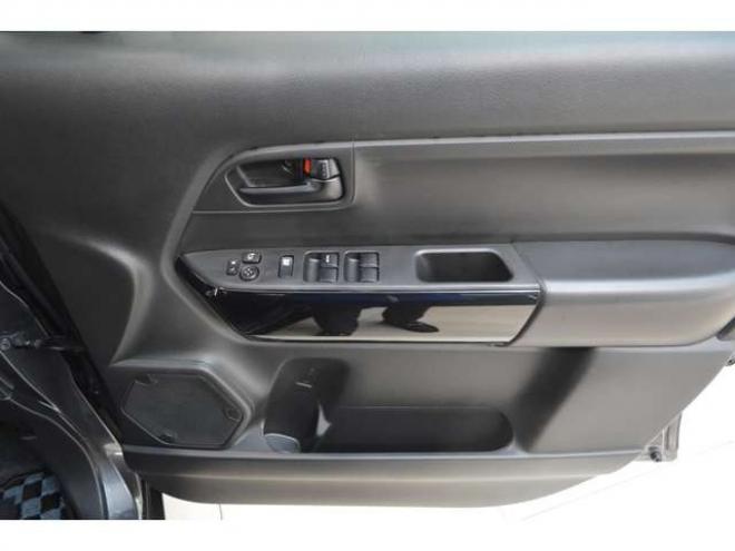 クロスビー1.0 ハイブリッド MX 4WD　ワンオーナーLEDパッケージ装着車SDナビTV 1000