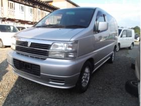エルグランド　V 4WD 5WG