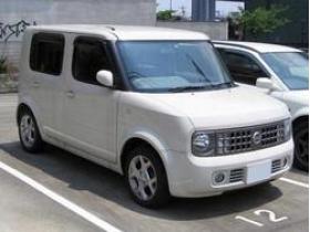 キューブ　1300