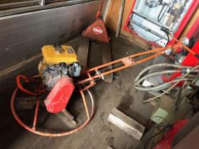 その他　KU パワートローウェル 菊地機工 生コン水平機