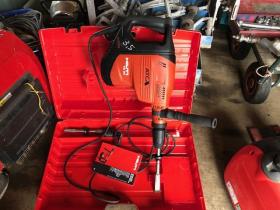 その他　ハンマードリル HILTI TE80