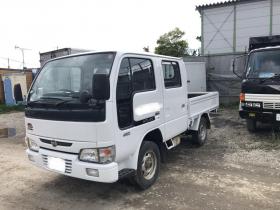 アトラス　トラック　DX Wキャブ 4WD 4Dr