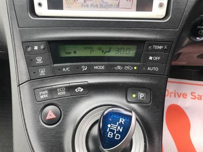 Ｓ　純正ナビテレビ　バックカメラ　寒冷地　記録簿　夏冬タイヤ 2WD 1800 5Dr
