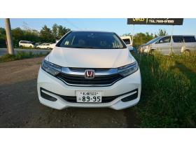 シャトル　ハイブリッド　4WD 4WD 1500 5Dr
