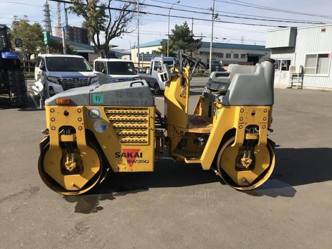 その他サカイ　中古　振動ローラー　SW350