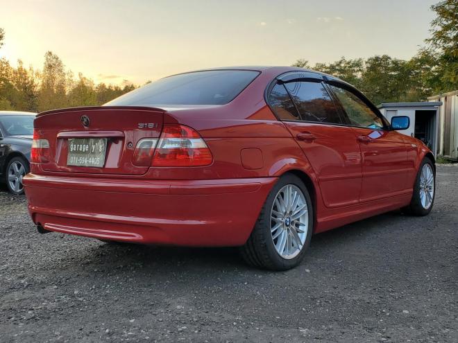 BMW318i