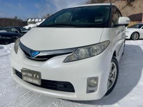 エスティマハイブリッド　X 4WD 2400 5Dr