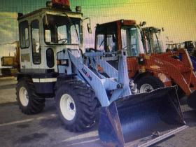 ホイールローダ　 4WD　AT HST　普通免許役所ナンバー最大