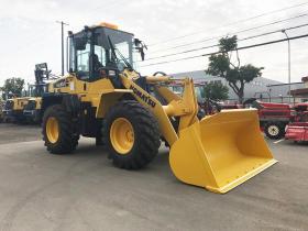 ホイールローダ　コマツ　中古　WA100-7