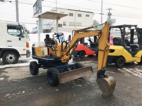 バックホー　コマツ　中古　ホイール式ミニユンボ　PW05　油圧ショベル