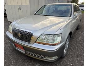 マジェスタ　リチャレンジコーナー車両　4WD    4WD 4000 4Dr