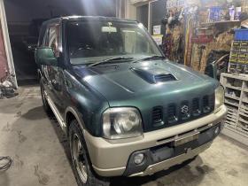 ジムニー　特別仕様　ランドベンチャー 4WD 660 3Dr