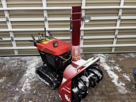 除雪機　イセキ除雪機s-909DFディーゼル