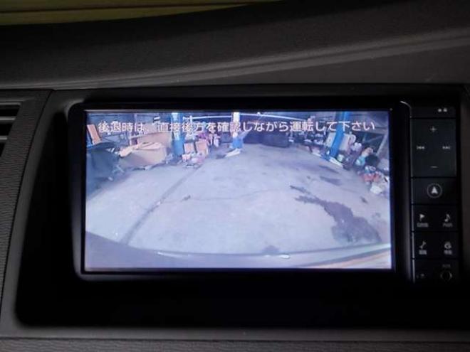 アイシス2.0 プラタナ リミテッド 4WD　ナビ・DTV・Bカメラ・クリアランスソナー 2000