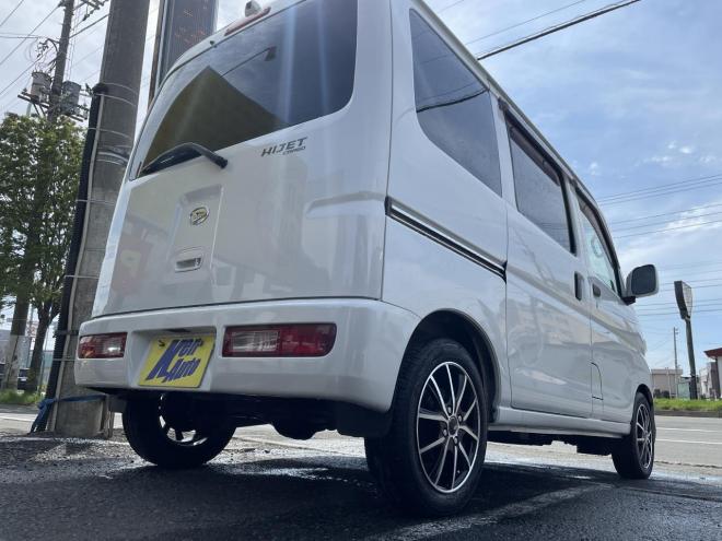 ハイゼットHIJET 4WD CRUSE TURBO LTD  HIGH ROOF　寒冷地仕様　サブバッテリー外部電源　ちょいきゃん葵2段ベット　フルセグブルートゥ－ス　バックカメラ　ETC 　アルミ　ドラレコ　バイザー　カーテン 4WD 660 ５Dr