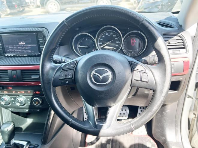 CX-52.2ディーゼルターボXD Lパッケージ 4WD　自社ローン＜MY NEOオートローン＞本州仕入　寒冷地　サンルーフ　外バンパー