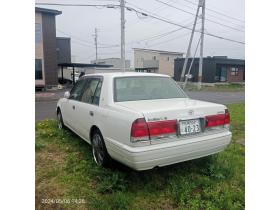 クラウン　スーパーデラックスG 2000 4DrLPG