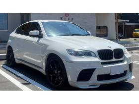 BMW　X6Xドライブ35I４WD 4WD 3000 5Dr