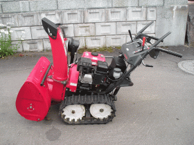 除雪機　ホンダ　6馬力除雪機　ＨＳ660　バッテリー新品交換済み