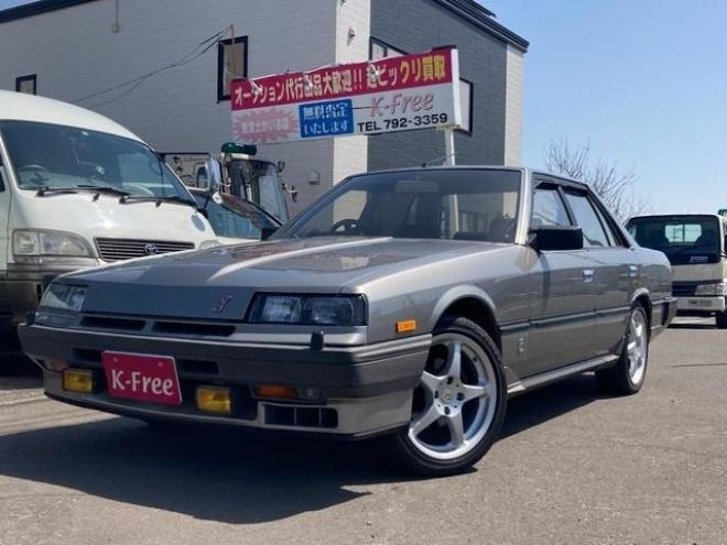 スカイラインRSターボ　後期 鉄仮面 2WD 2000