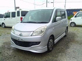 デリカ　D：2 X 4WD 1200 5Dr
