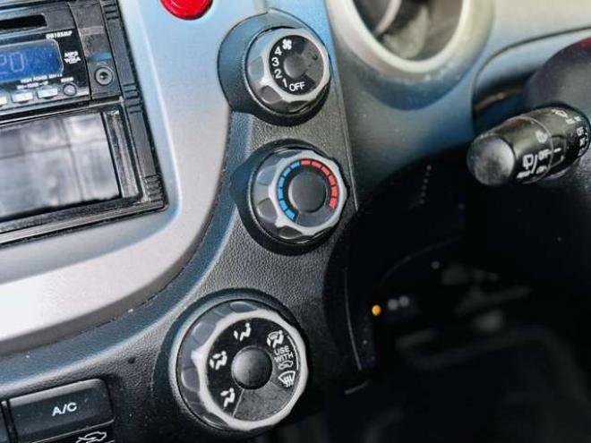 フィット1.3 L スマートスタイルエディション 4WD　ドラレコ下周防錆CDスマキーETC 1300