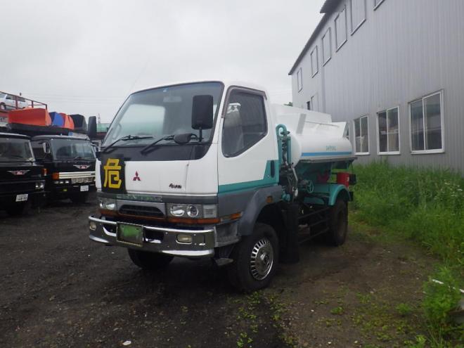 キャンタータンクローリー 4WD 4500 2Dr