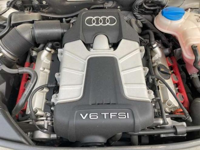 アウディA6 3.0 TFSI クワトロ Sライン 4WD　4WD　スマートキー　ナビ・YV 正規輸入車 3000