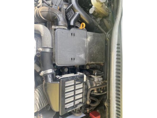 ワゴンR（店長おすすめコミコミ車）スティングレーT 4WD 660 5Dr