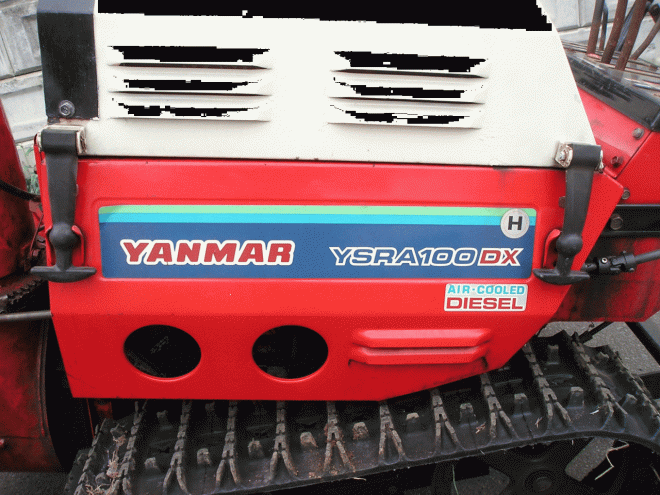 除雪機ヤンマー10馬力除雪機　ＹＡＲＡ－100ＤＸ　デイーデルエンジン　クローラー新品交換済み（両方）