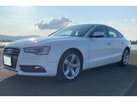 アウディ　A5クアトロSライン４WD 4WD 2000 ５Dr