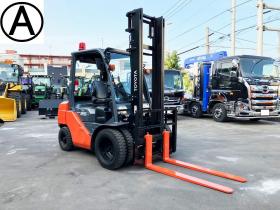 フォークリフト　トヨタ　中古　8FD25　ディーゼルフォークリフト