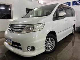 セレナ　ハイウェイスター　Ｖセレクション　寒冷地仕様　禁煙車　ＷＡＫＯＳバリアスコーティング済　純正１５インチＡＷ　純正１５ＡＷ＋スタッドレスタイヤ付　純正ＨＤＤナビ（フルセグ地デジ　ＤＶＤ再生　ミュージックサーバー）＋バックカメラ　両側パワースライドドア　純正エンジンスターター　インテリジェントキー　イオン空気清浄　盗難防止装置　ＨＩＤヘッドライト　タイミングチェーン車　ＥＴＣ  4WD 2000 5Dr