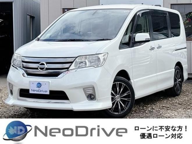 セレナ2.0ハイウェイスターVエアロモード 4WD　ローンが不安な方＜優遇ローン＞　本州仕入　寒冷地　1オナ　両Pスラ　ナビ 4WD