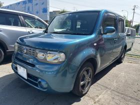キューブ　 4WD 1500 5Dr