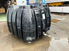 その他　スイコー　中古　ローリータンク　水タンク　2000L