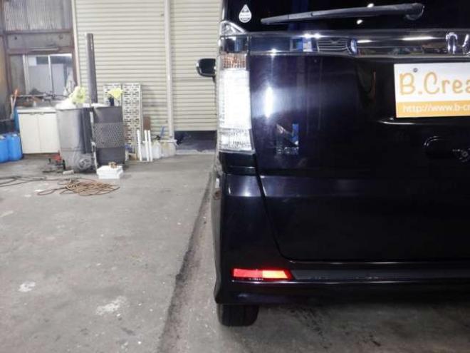 N-BOXカスタムG Lパッケージ 4WD　ナビ・TV・B/T・Bカメラ・パワスラ・HID 660