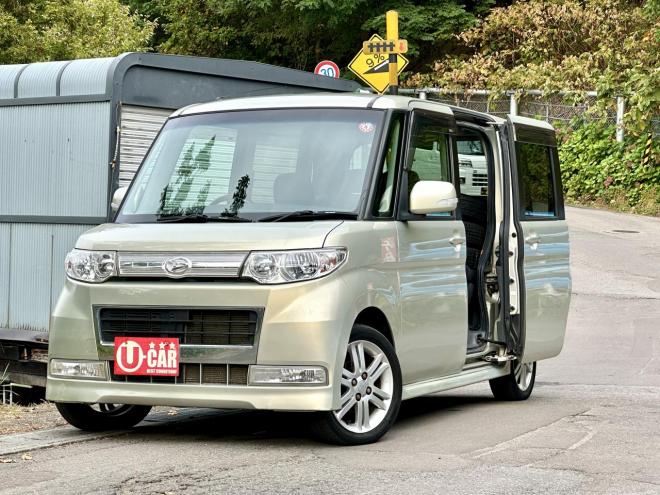 タントカスタムRSターボ　タイミングチェーン車　リモコンスライドドア　ワンセグテレビ　メモリーナビ 4WD 660 5Dr