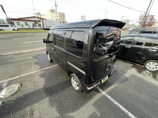 ハイゼットHIJET 4WD CRUSE TURBO HIGH ROOF TURBO 本州仕入　スマアシ　ＶＳＣ　LEDヘッドフォグ　地デジナビ　アイドリングストップ　キーレス　エンスタ リアスポ　ビジネスパッケージ　スタットレス付 4WD 660 5Dr