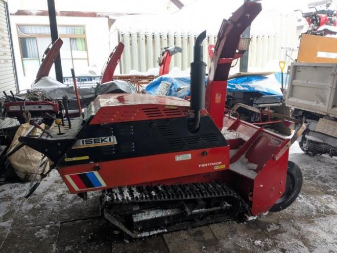 除雪機フジイ　FSR1114DF HST　１４馬力　ディーゼル　1.260H