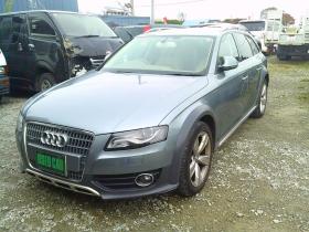アウディ　A4オールロードクワトロ 4WD 2000 5Dr
