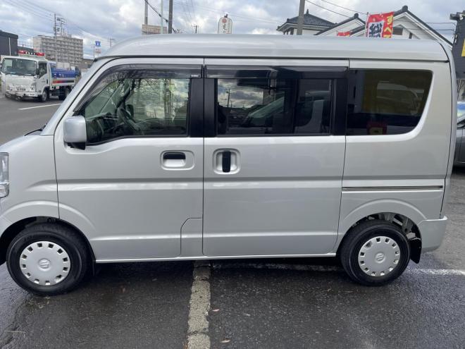 エブリィEVERY VAN 4WD JOIN TURBO HIGE ROOF 本州仕入　寒冷地仕様　TURBO 　ブレーキアシスト　横滑り防止　フォグランプ　フルセグナビ　ブルトース　スタットレス 4WD 660 5Dr