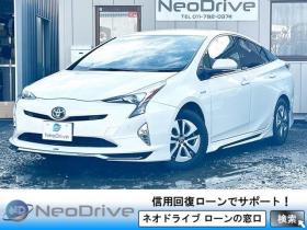 プリウス　1.8A E-Four 4WD　ローンが不安な方＜優遇ローン＞本州仕入　本州仕入　モデリスタ　8インチナビ　TV