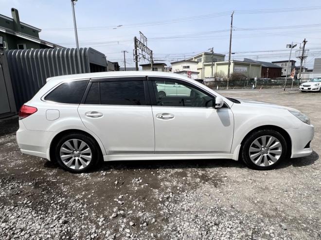 レガシィツーリングワゴン2.5i LパッケージLTD 4WD　ローンが不安な方＜優遇ローン＞１年保証 本州仕入 社外ナビ　Ｂカメラ　フルセグTV 4WD 2500 5Dr