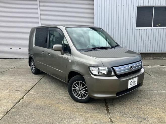 モビリオスパイクAU 4WD 1500 ５Dr