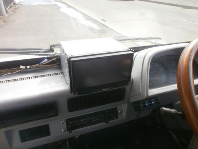 ミラウオークスルーバン　４WD 550 2Dr