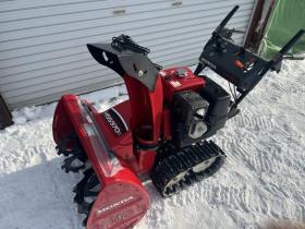 除雪機　ホンダHSS970n(SANJ)  9馬力　710cm幅　現行機美品！